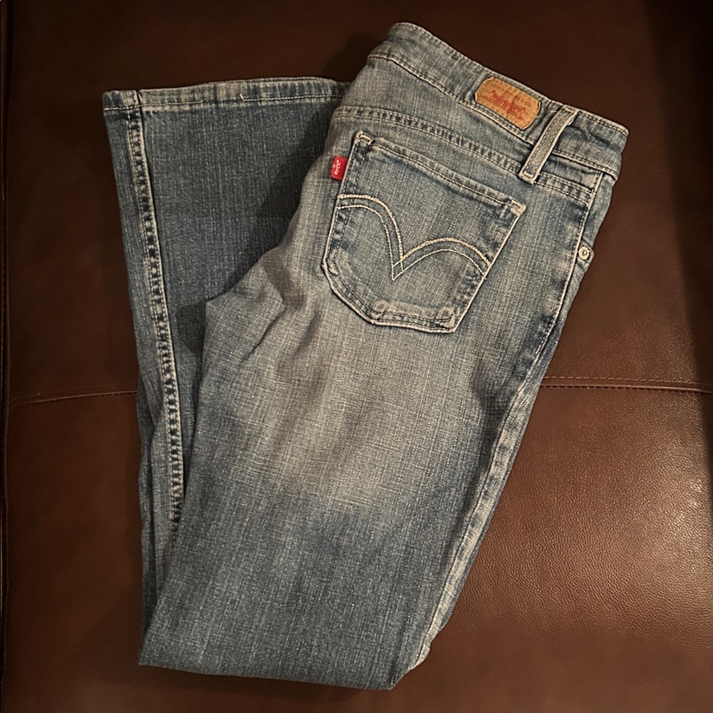 Vintage Levi’s 518 Jeans